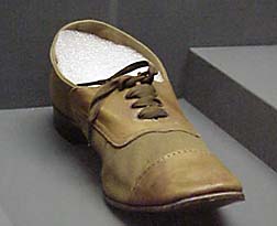 barracks shoe