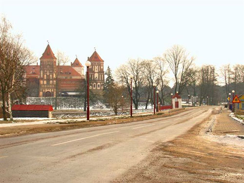 Winter at Mir Castle