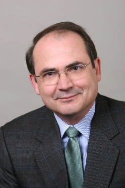 Dr. 
Sergio G. Koreisha