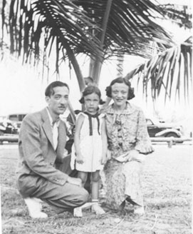Jeanette Shankin Axelrod, her husband and daughter, June 1937