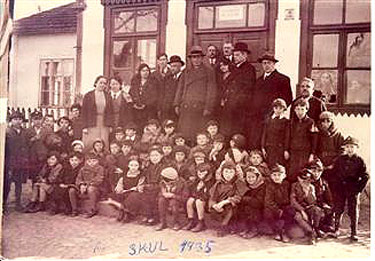 Mir School photo 1935